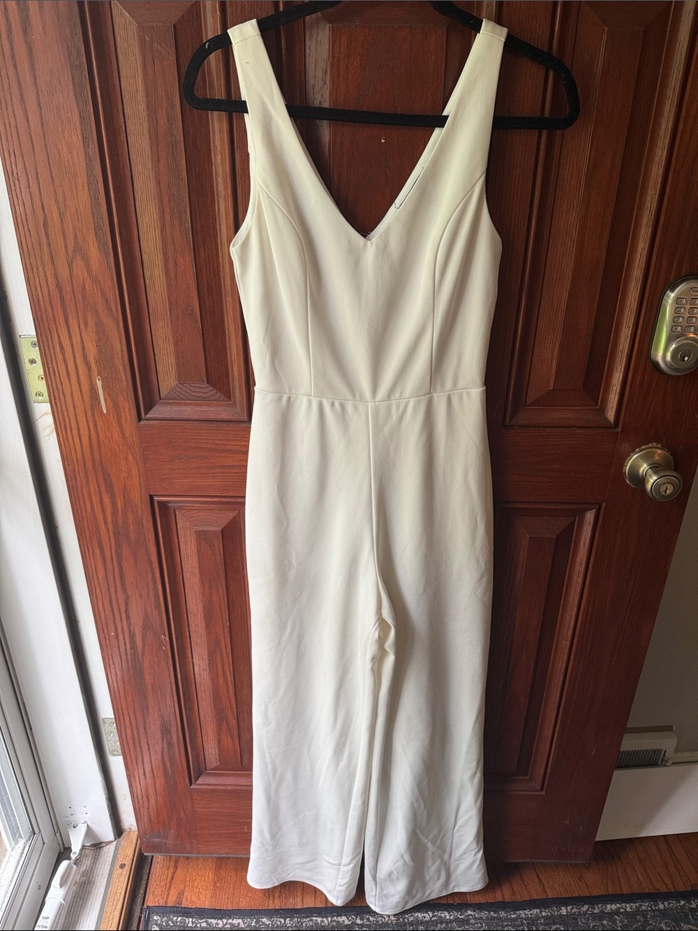 Sleeveless Ivory V-Neck Maxi Dress
